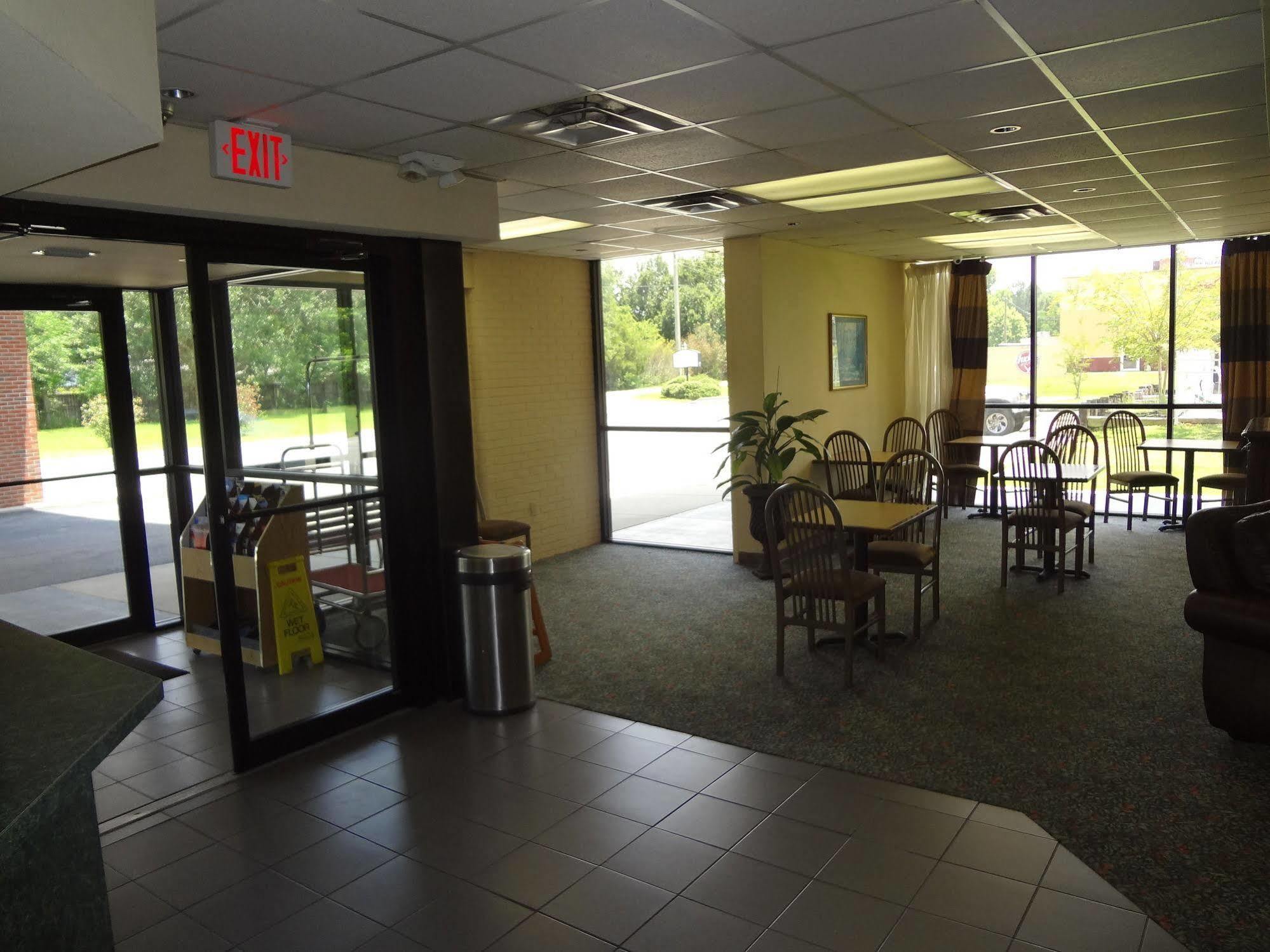 Best Inn Formerly Known As M Star Hotel Chickasaw Exterior foto